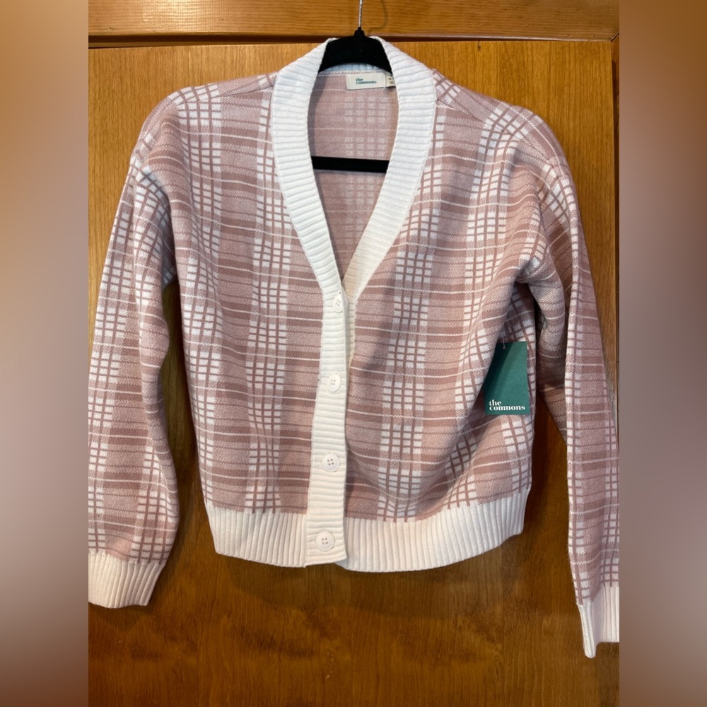 ADORABLE KIDS SWEATER BRANDNEW NEVER WORE ✨